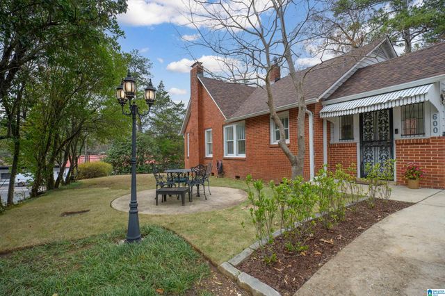 600 7TH STREET N, Clanton, AL 35045