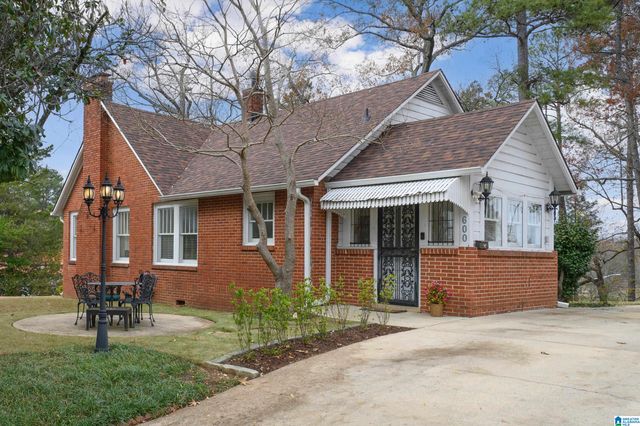 600 7TH STREET N, Clanton, AL 35045