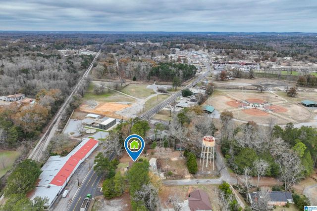 600 7TH STREET N, Clanton, AL 35045