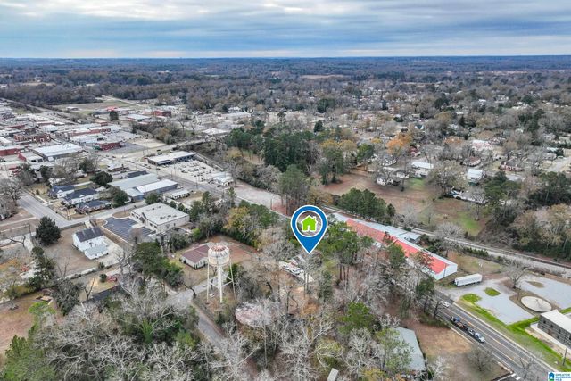 600 7TH STREET N, Clanton, AL 35045