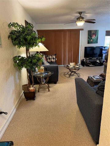 3453 CLARK 252, Sarasota, FL 34231