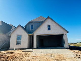 18106 Sunlit Oasis Drive, Webster, TX 77598