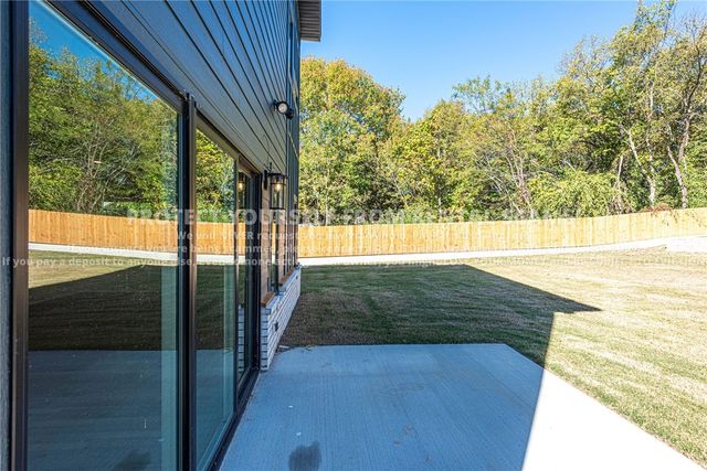 956 W Boone Street, Fayetteville, AR 72701