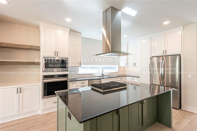 956 W Boone Street, Fayetteville, AR 72701