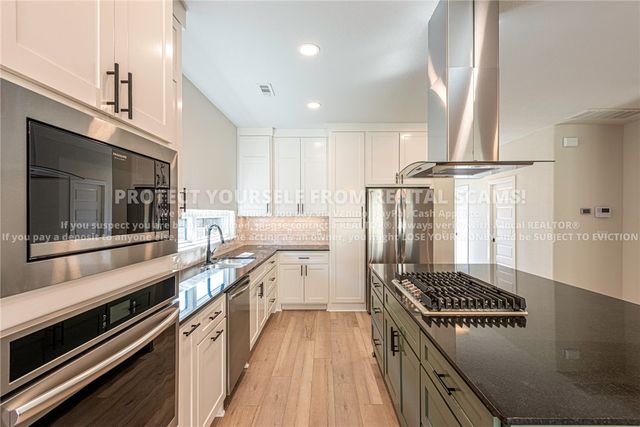 956 W Boone Street, Fayetteville, AR 72701