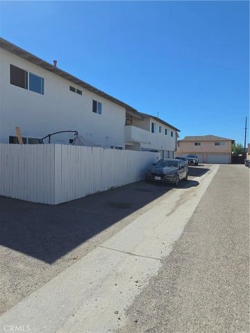 5561 Reno, Huntington Beach, CA 92649