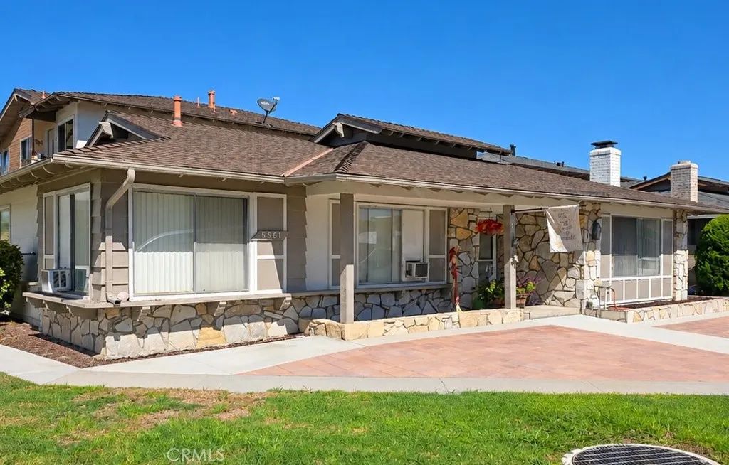 5561 Reno, Huntington Beach, CA 92649
