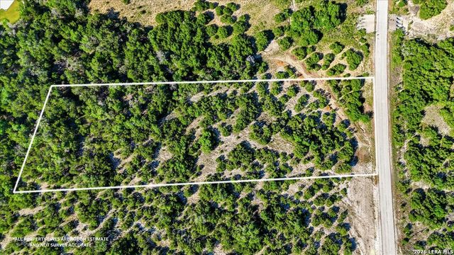 514 Canyon Rock Dr, Spring Branch, TX 78070