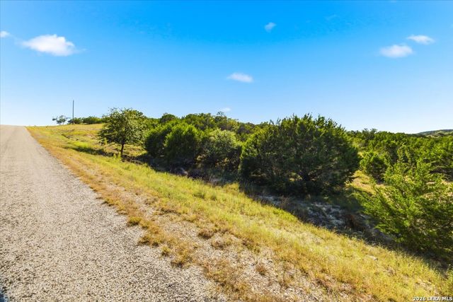 514 Canyon Rock Dr, Spring Branch, TX 78070