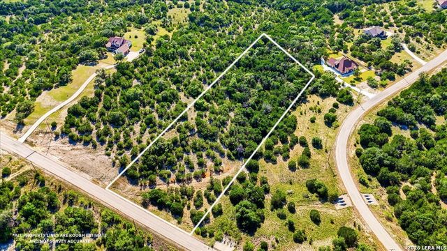 514 Canyon Rock Dr, Spring Branch, TX 78070