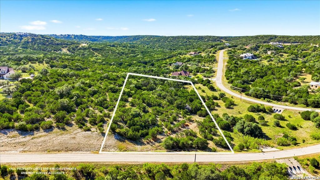 514 Canyon Rock Dr, Spring Branch, TX 78070