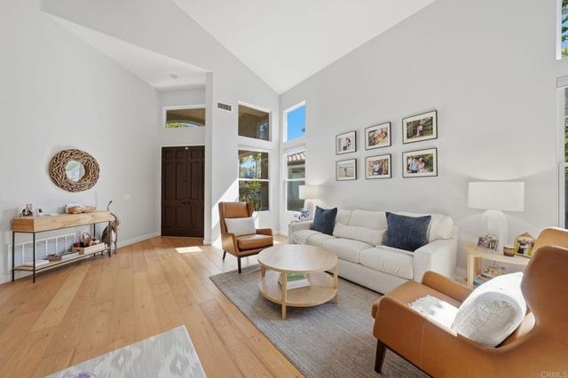 4939 Riding Ridge Road, San Diego, CA 92130