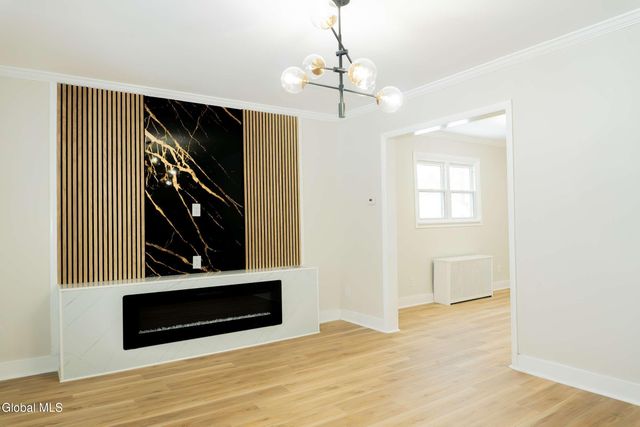 577 Ontario Street, Schenectady, NY 12306