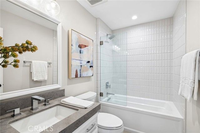 2520 Seaview Avenue, Corona Del Mar (newport Beach), CA 92625