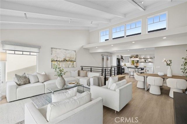 2520 Seaview Avenue, Corona Del Mar (newport Beach), CA 92625