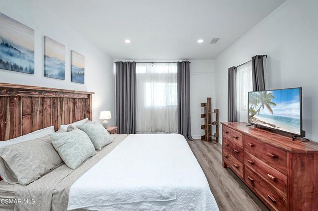 96 Erbes Road, Thousand Oaks, CA 91362