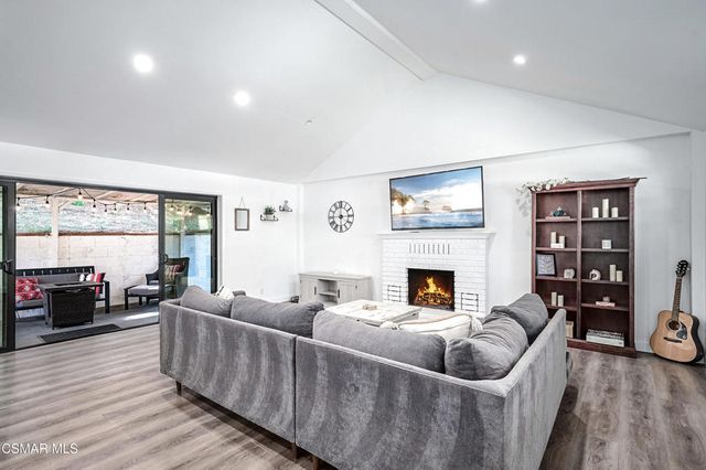 96 Erbes Road, Thousand Oaks, CA 91362