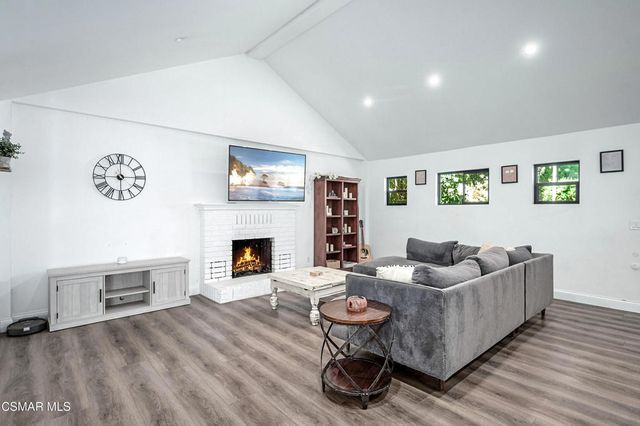 96 Erbes Road, Thousand Oaks, CA 91362