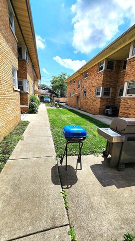 9801 Schiller Boulevard 1N, Franklin Park, IL 60131