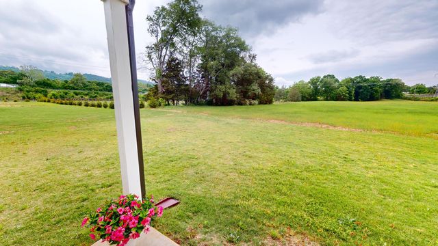 8804 Knolling Loop, Ooltewah, TN 37363