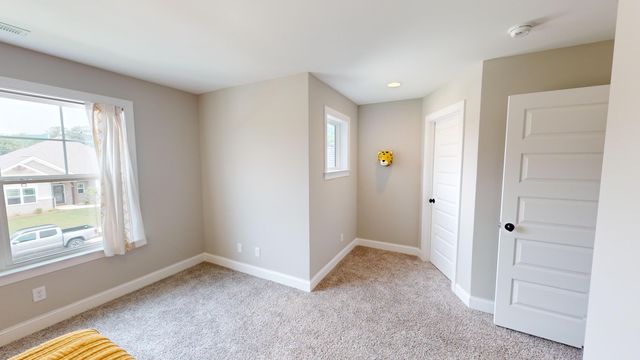 8804 Knolling Loop, Ooltewah, TN 37363