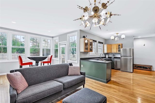 8 Slocum Street 17, Providence, RI 02909