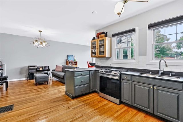 8 Slocum Street 17, Providence, RI 02909