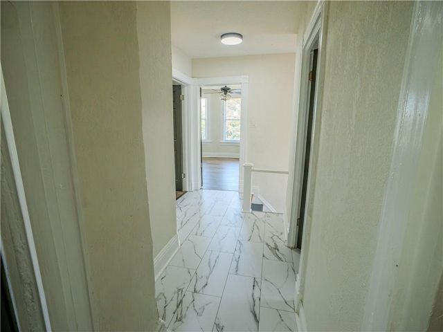 2011 MONTGALL Avenue, Kansas City, MO 64127