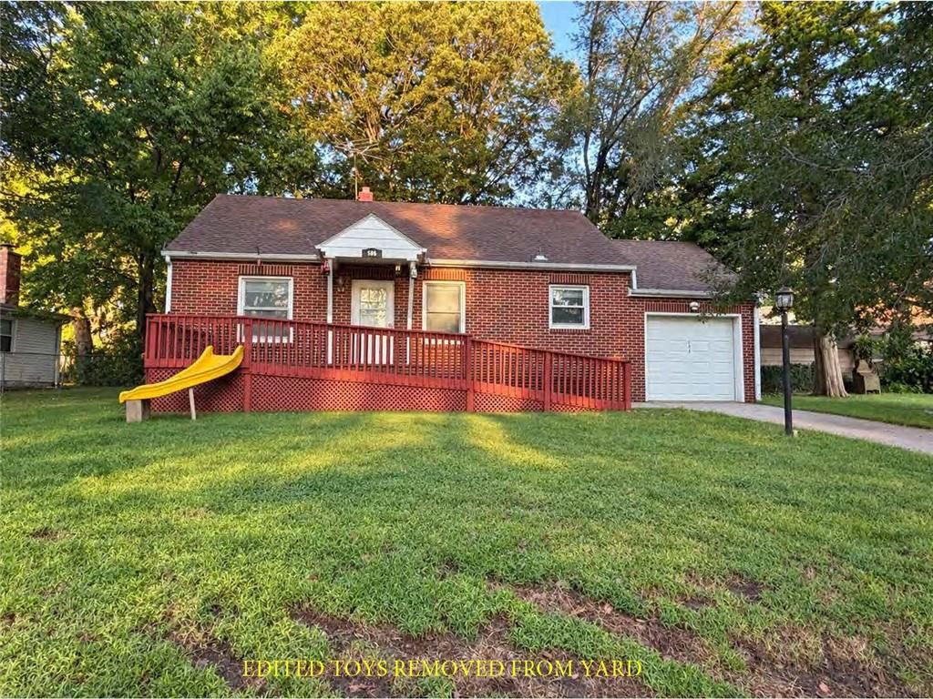 506 S Hedges Avenue, Sugar Creek, MO 64054