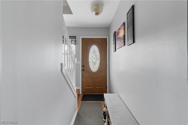 10406 Village Drive, Garrettsville, OH 44231