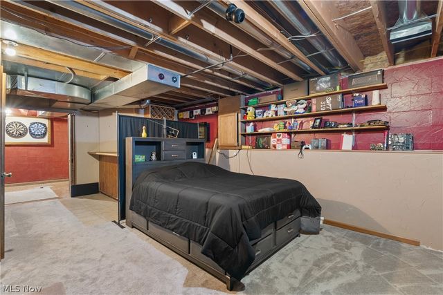 10406 Village Drive, Garrettsville, OH 44231