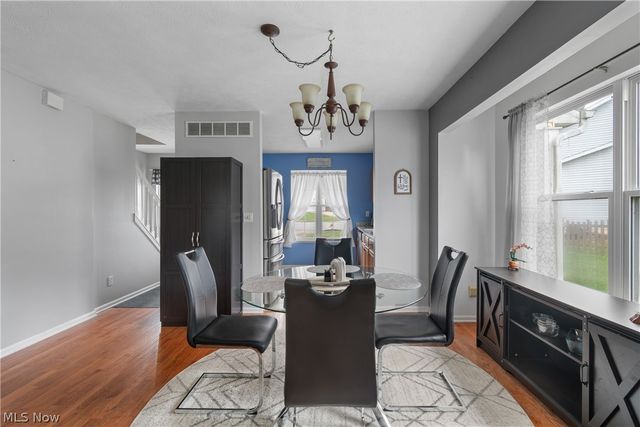 10406 Village Drive, Garrettsville, OH 44231