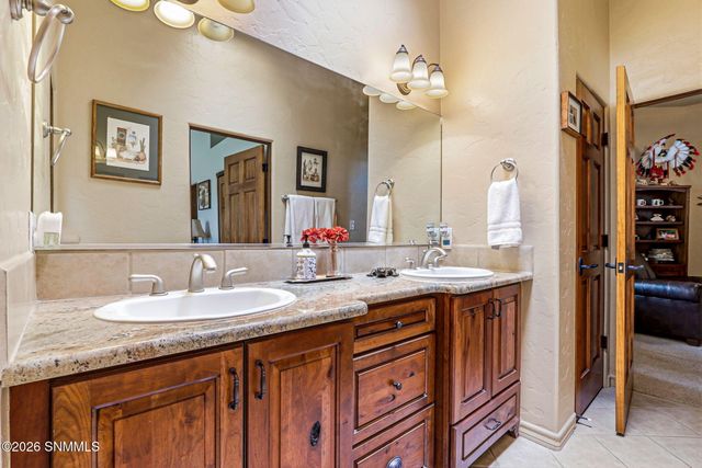 3645 Midnight Ridge Drive, Las Cruces, NM 88011