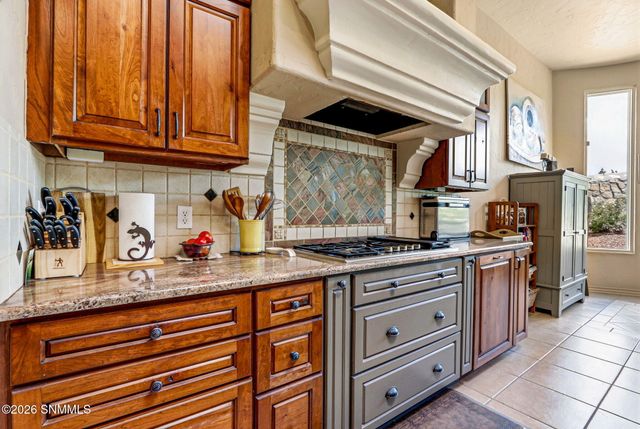 3645 Midnight Ridge Drive, Las Cruces, NM 88011