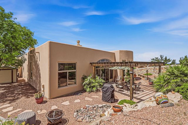3645 Midnight Ridge Drive, Las Cruces, NM 88011