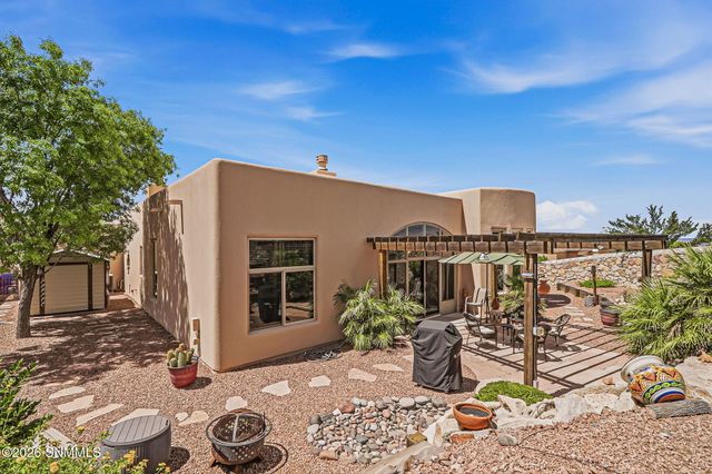 3645 Midnight Ridge Drive, Las Cruces, NM 88011
