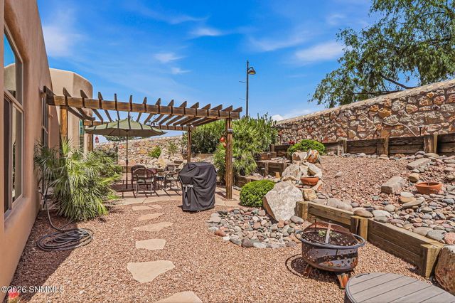 3645 Midnight Ridge Drive, Las Cruces, NM 88011