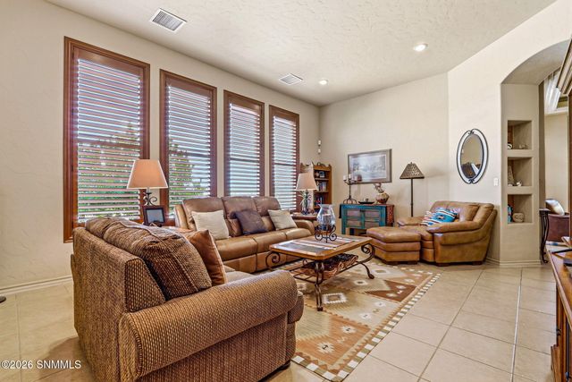 3645 Midnight Ridge Drive, Las Cruces, NM 88011