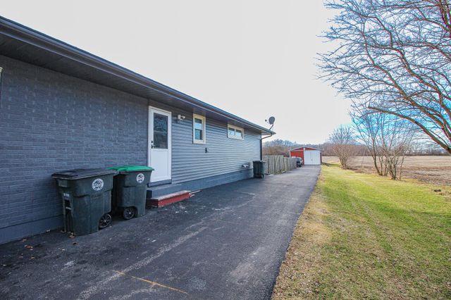 6912 Colorado Street, Merrillville, IN 46410