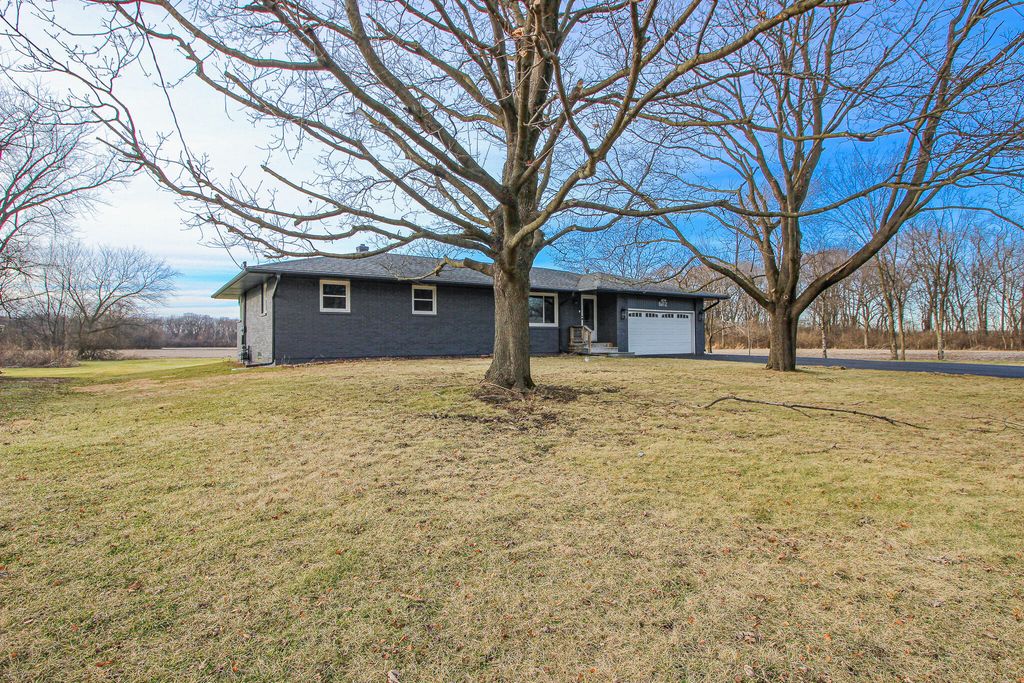 6912 Colorado Street, Merrillville, IN 46410