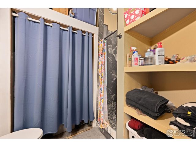 156 Mountain Meadow Ln, Bellvue, CO 80512