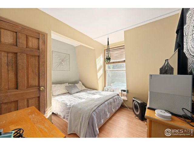 156 Mountain Meadow Ln, Bellvue, CO 80512