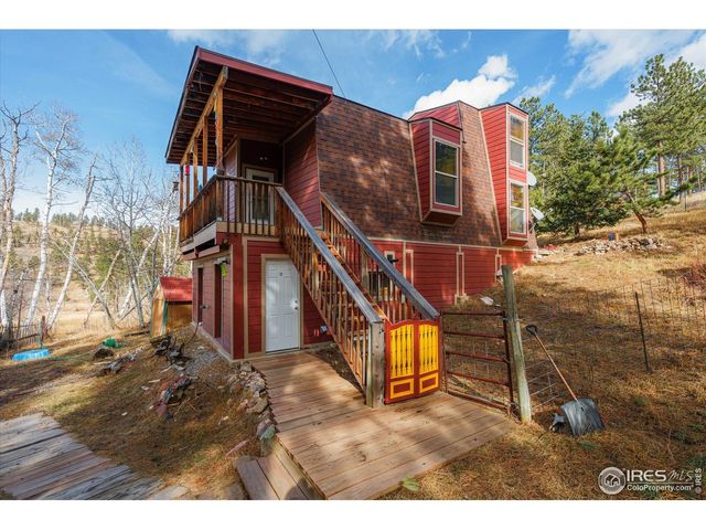 156 Mountain Meadow Ln, Bellvue, CO 80512