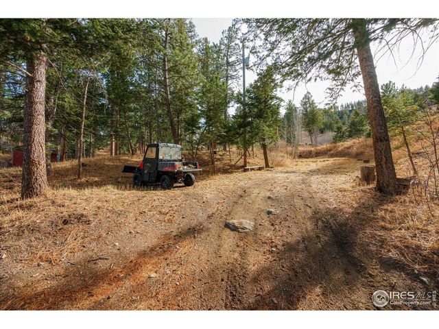 156 Mountain Meadow Ln, Bellvue, CO 80512