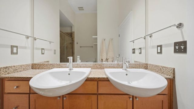 129 Walnut St Unit 22, Chattanooga, TN 37403