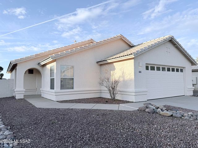 7178 W Hunnington Drive, Tucson, AZ 85743