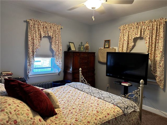 42 Spring Drive, Johnston, RI 02919