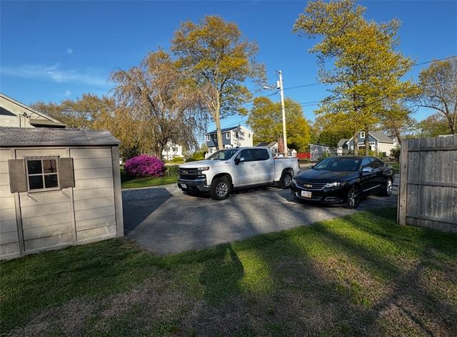 42 Spring Drive, Johnston, RI 02919