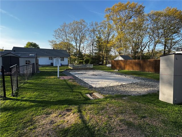 42 Spring Drive, Johnston, RI 02919