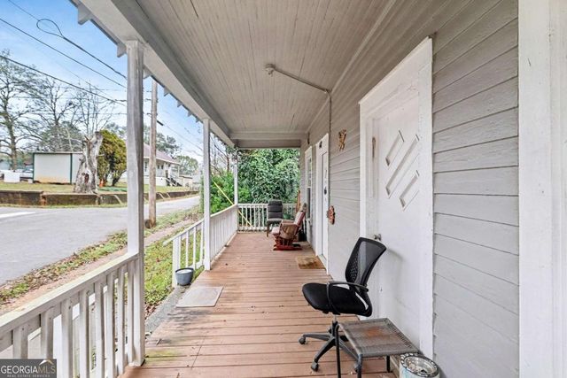 48 Maple Street, Grantville, GA 30220